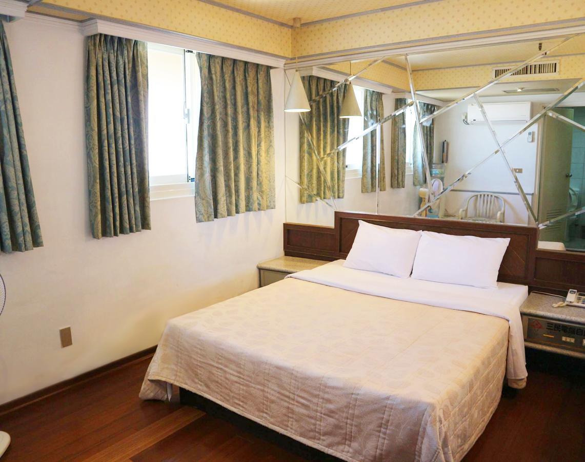 Sanmin Hotel Čang-chua Exteriér fotografie