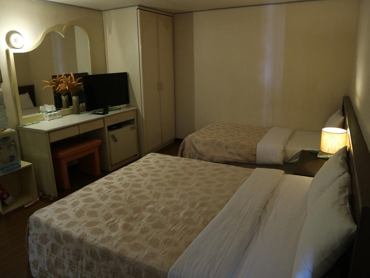 Sanmin Hotel Čang-chua Exteriér fotografie
